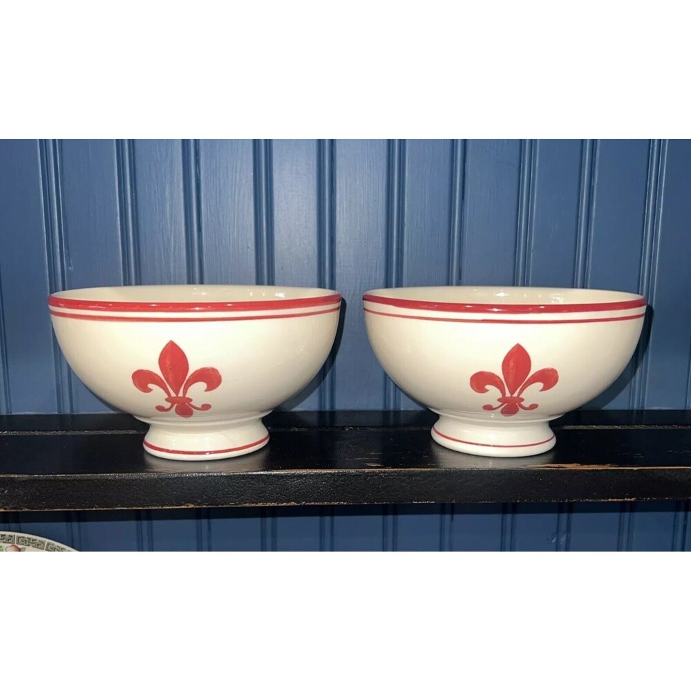 (2) Williams Sonoma Fleur-de-lis  Red 6" Soup Cereal Bowls EUC